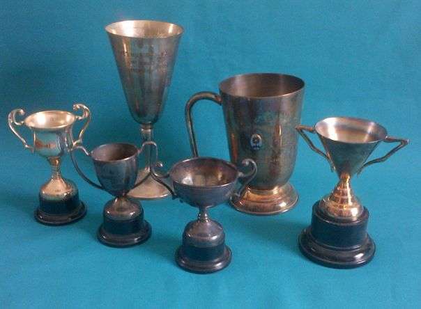 LOT OF OLD SILVER PLATED E.P.N.S TROPHIES