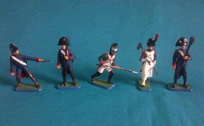 COLLECTORS LOT OF 5 NAPOLEONIC SOLID LEAD OLD MODEL SOLDIERS