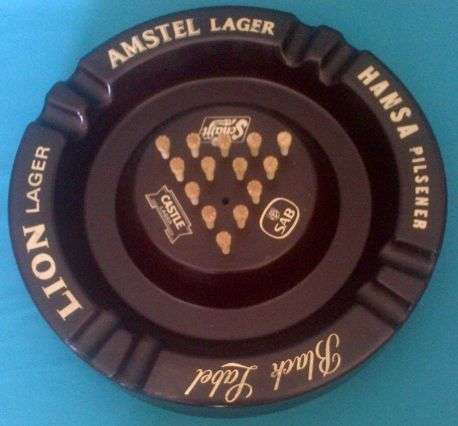SUPERB  VINTAGE LARGE BAKELITE BAR GAME ASHTRAY (LION LAGER, AMSTEL ETC.)