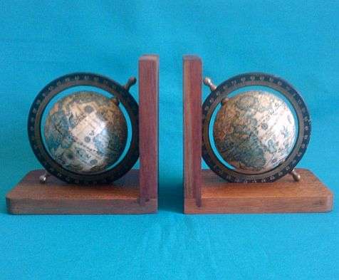 NICE PAIR OF WOODEN WORLD GLOBE BOOK-ENDS