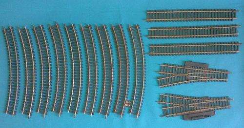 LOT OF 14 LIMA RAILWAYS TRAIN TRACKS- HO SCALE
