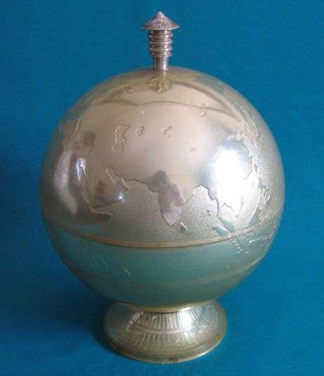 NICE WORLD GLOBE ICE BUCKET