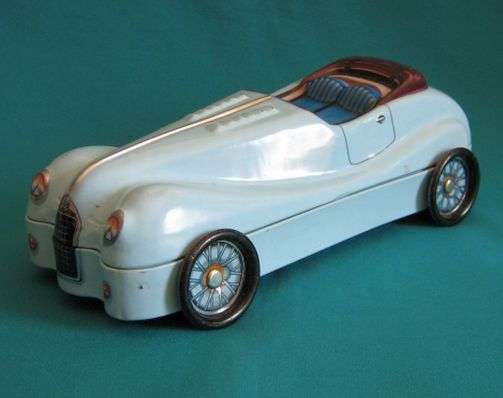 VINTAGE CAR TIN