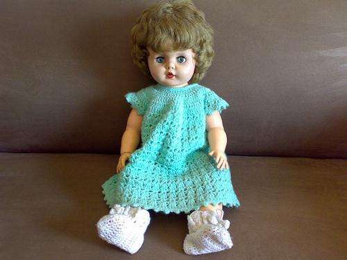 COLLECTABLE OLD DOLL CIRCA 1950,s