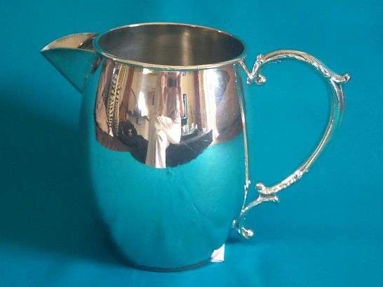 SILVER PLATED WATER JUG>>>DECORATIVE HANDLE