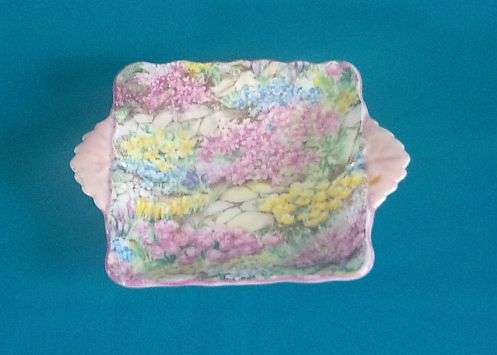 LOVELY COLOURFUL SHELLEY DISH
