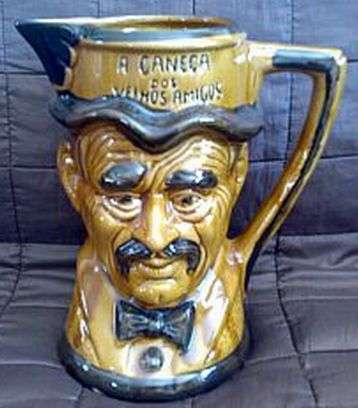 LARGE CERAMIC JUG>>>DEPICTING VINTAGE MAN
