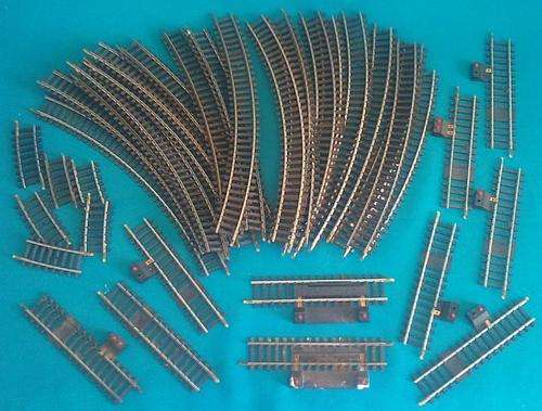 LOT OF 36 "JOUEF" (FRANCE) TRAIN TRACKS- HO SCALE