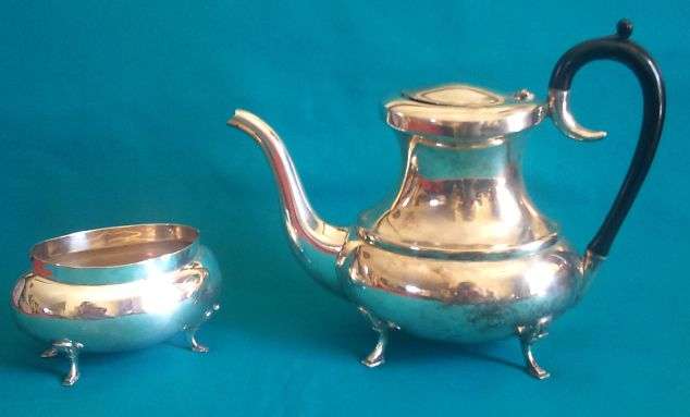 OLD SILVER PLATED FOOTED TEA POT & SUGAR BOWL