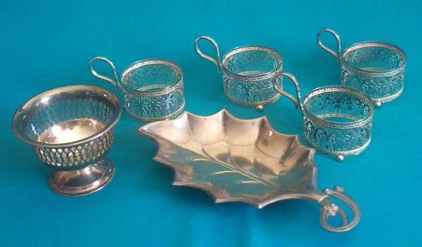 LOT OF SILVER PLATED ITEMS