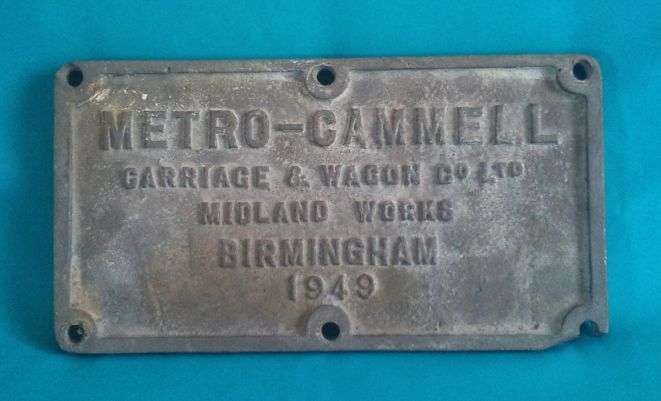 OLD TRAIN CARRIAGE HEAVY CAST IRON FACTORY PLAQUE