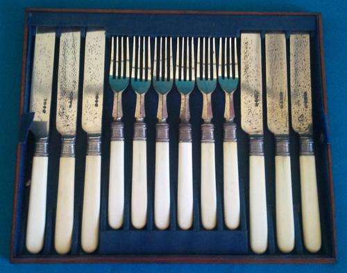 VERY OLD SET OF BONE HANDLE KNIVES & FORKS IN WOODEN DRAWER
