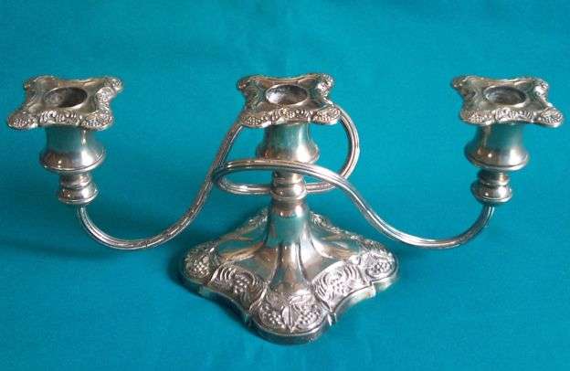 BEAUTIFUL ORNATE SILVER PLATED CANDLE STICK