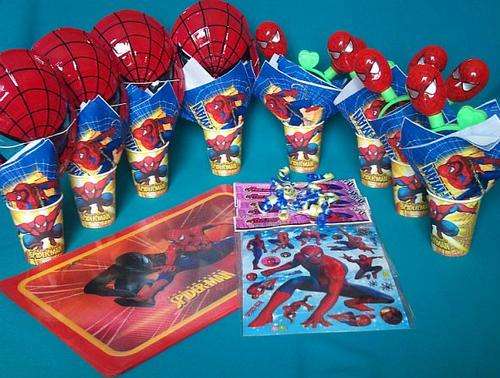 KIDS 'SPIDERMAN THEMED' (TAKE HOME) PARTY KITS AND SUPPLIES FOR 8 GUESTS