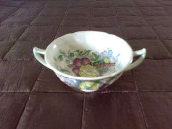 SMALL OLD ROYAL DOULTON THE KIRKWOOD DISH/ BOWL