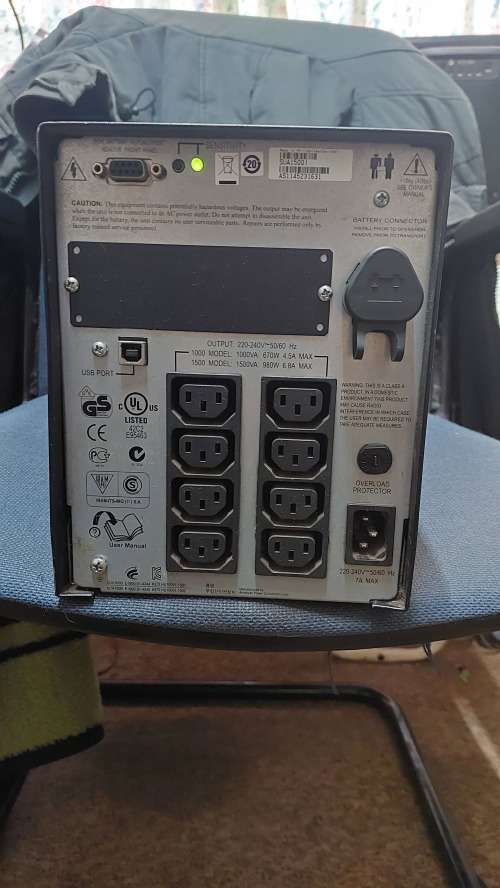 APC Smart UPS 1500va