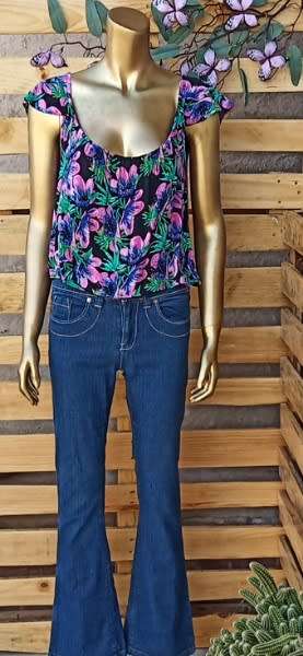 Floral Top size 12/14