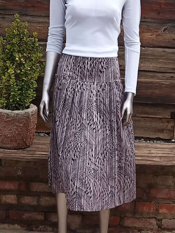 Pleated Skirt size XL