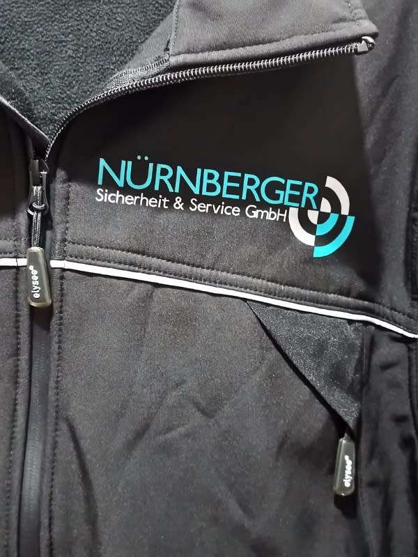 Black Soft Shell Jacket L/XL