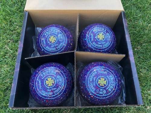 Lawn Bowls Drakes Pride Protea 00H