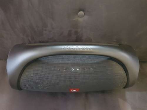 JBL Boombox