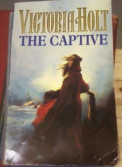 THE CAPTIVE"VICTORIA HOLT"