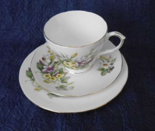 DUCHESS "SPRING" TRIO, MADE IN ENGLAND