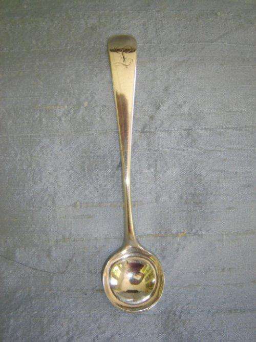 HALLMARKED SILVER SALT SPOON, LONDON 1813, MAKER PETER & WILLIAM BATEMAN