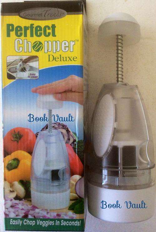 ***BRAND NEW!*** Perfect Chopper Deluxe - Easily chop veggies in seconds!