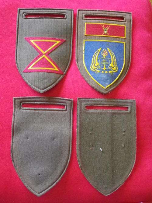 SADF - BORDER WAR PERIOD - 4 X SLIP ON SHOULDER FLASH LOT