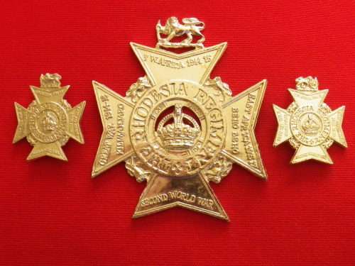 RHODESIA REGT 6TH BATT. SILVER ANODISED CAP + COLLAR BADGES -UDI PERIOD- LUGS REMOVED