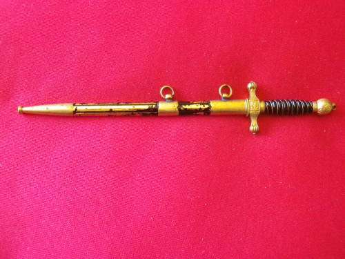 BRAZIL  - NAVY OFFICERS PRESENTATION MINIATURE SWORD, APPROX 120MM LENGTH