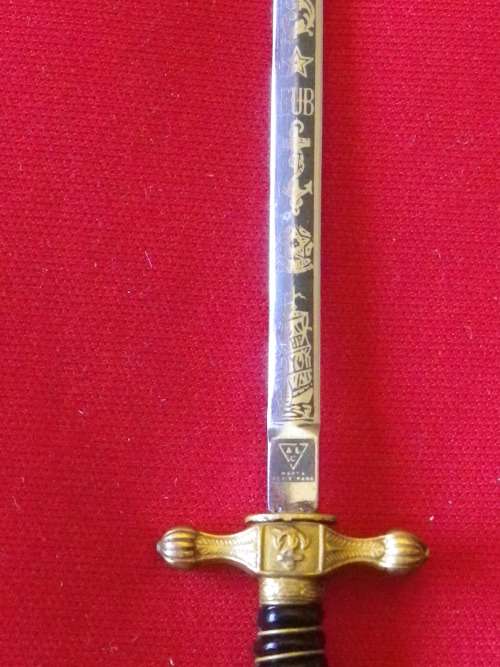 BRAZIL  - NAVY OFFICERS PRESENTATION MINIATURE SWORD, APPROX 120MM LENGTH