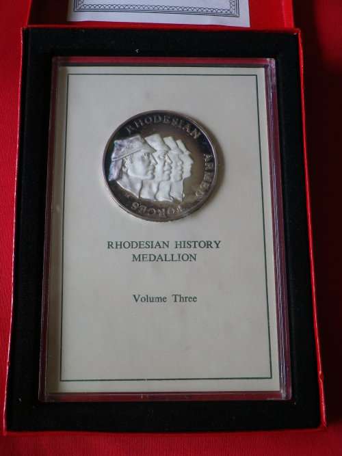 RHODESIAN HISTORY MEDALLION VOL. 3 - RHODESIAN ARMED FORCES