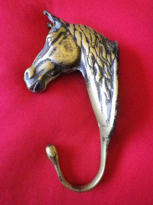 CAST BRASS HORSE HEAD WALL HOOK