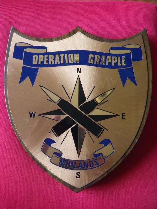 RHODESIA - OPERATION GRAPPLE -  COPPER & ENAMEL ON WOOD PLAQUE - UDI PERIOD