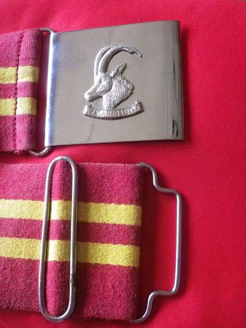 RHODESIAN ARMOURED CAR REGT. STABLE BELT - UDI PERIOD - MAX LENGTH APPROX 77 CM / 30.25"