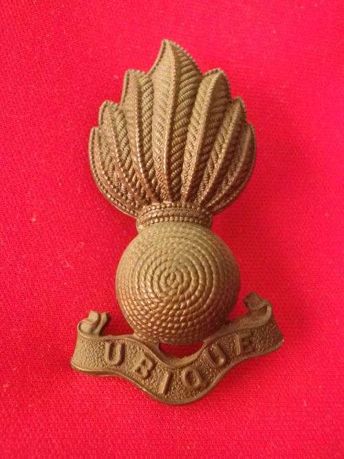 3862-  GREAT BRITAIN - ROYAL ARTILLERY OFFICERS ? BRONZE SIDE CAP BADGE WW1 ERA- MADE LUDLOW LONDON
