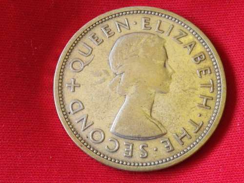 3939 - SOUTHERN RHODESIA CROWN 1953  RHODES CENTENARY - PLEASE USE PICTURES TO ASCERTAIN GRADE