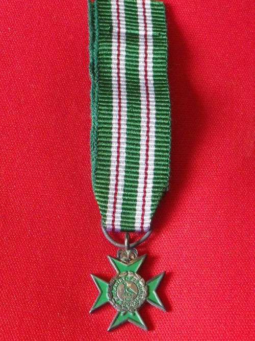 RHODESIA - PRISON CROSS FOR GALLANTRY (RPC) - MINIATURE - WITH RIBBON - (4575)