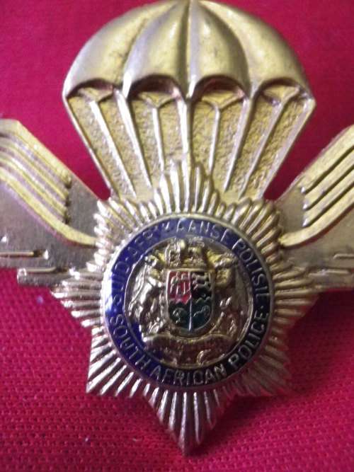 SA POLICE TASK FORCE OBSOLETE BRASS + ENAMEL 2ND TYPE  PARA WINGS  OWEN 2391      (4666)