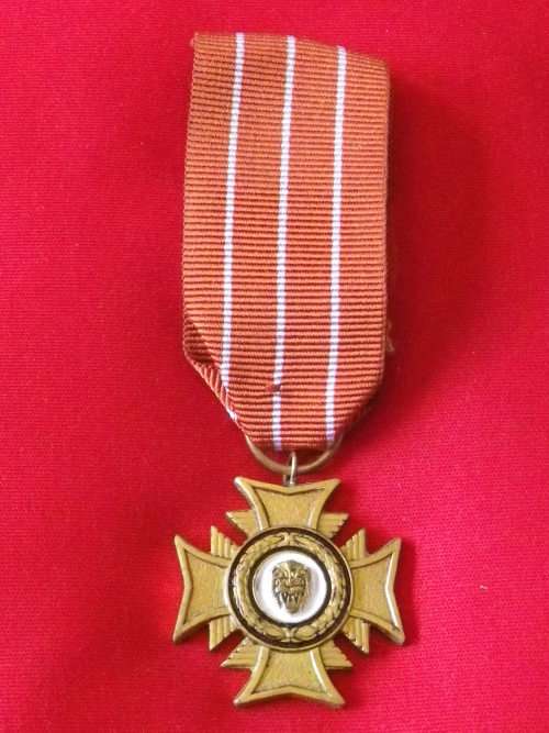 RHODESIA - FULL SIZE "COPY" BRONZE CROSS OF RHODESIA (BCR) MEDAL - ARMY RIBBON   (V85)