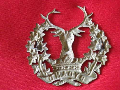 GREAT BRITAIN - GORDON HIGHLANDERS W/M HEADDRESS  BADGE -AS WORN  WW1   (V129)