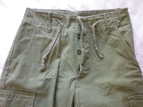 RHODESIAN SAS ISSUE "FRELIMO GREEN" LONGS FOR USE IN MOZAMBIQUE OPS. DURING BUSH WAR  (4682)