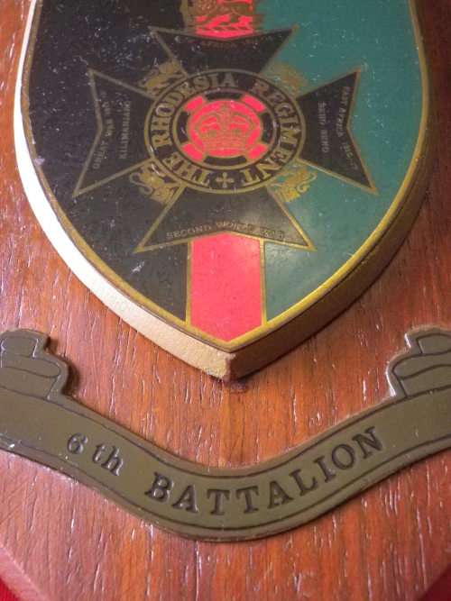 RHODESIA REGT.   6TH BATTALION (BULAWAYO) PLAQUE     (4700)