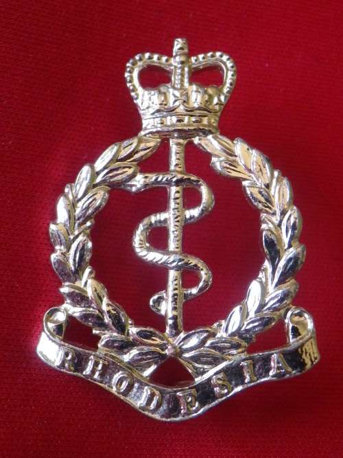 RHODESIAN MEDICAL CORPS GOLD ANODISED CAP BADGE  - PRE UDI  (4929)