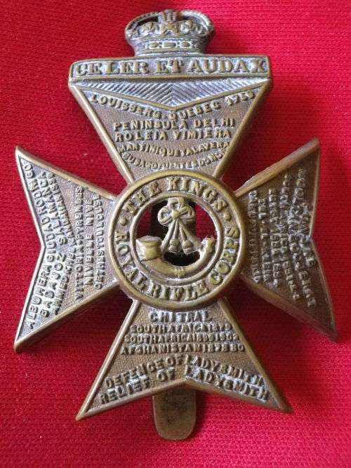 GREAT BRITAIN - KINGS ROYAL RIFLE CORPS KC  BRASS CAP BADGE, AS WORN WW1  (2126)