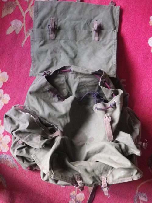 RHODESIAN RUCKSACK AS USED IN BUSH WAR - STRESSED / WELL USED!  (5029)