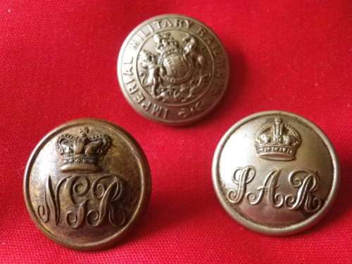 SA / GB COLONIAL - 3 X RAILWAY TUNIC BUTTONS    (5132)