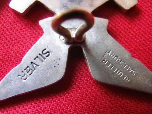 RHODESIA - SELOUS SCOUTS PAIR COLLAR BADGES STAMPED "SILVER REUTELER SALISBURY" RARE, SOME TARNISH